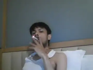 Chaturbate Live Sex Cam of baybeeboi4u2
