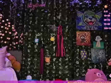 Chaturbate Live Sex Cam of bellabearts