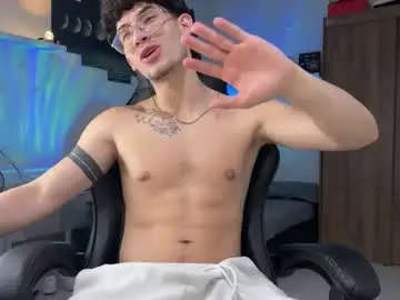 Chaturbate Live Sex of kisan_smith