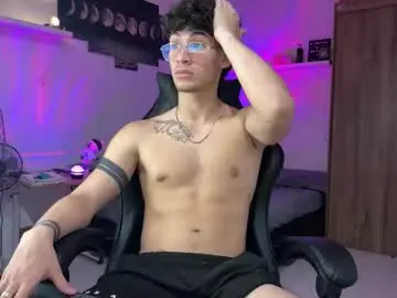 Chaturbate Adult Webcams of kisan_smith