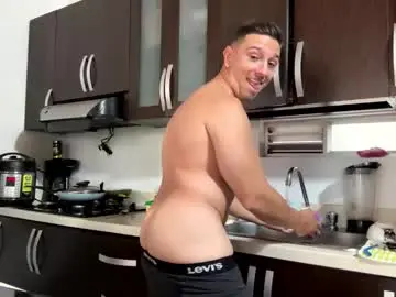 Chaturbate Nude Webcam of andres_bottero