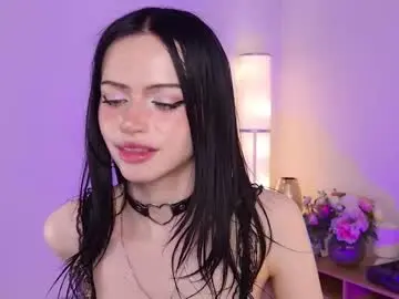 Chaturbate Live Sex Cam of dark_diva