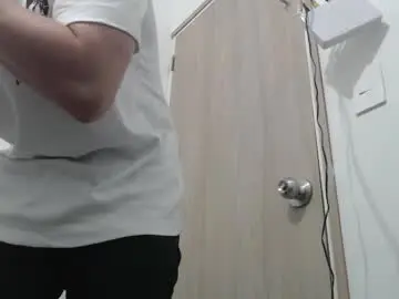 Chaturbate Free Porn Cam of draco_boy2000