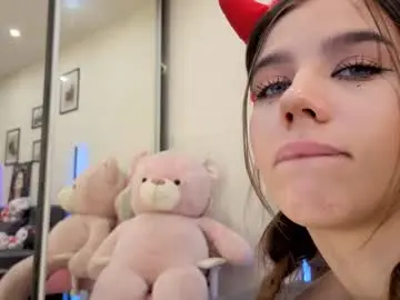 Chaturbate Live Sex Cam of jenie_fire