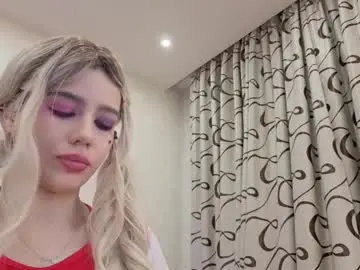 Chaturbate Best live sex cam show of jenie_fire