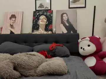 Chaturbate Adult Video Chat of jenie_fire
