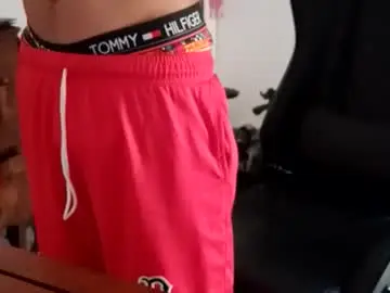 Chaturbate Live Sex Cam of wali170097