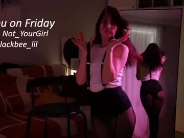 Chaturbate Sex Chat of _blackbee_