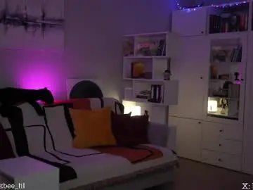 Chaturbate Watch Live Sex Cams of _blackbee_