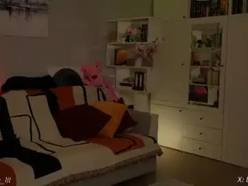 Chaturbate Sex Chat of _blackbee_