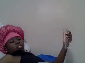 Chaturbate Free Porn Cam of hot_petra2