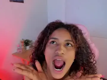 Chaturbate Adult Webcams of moonrose_1