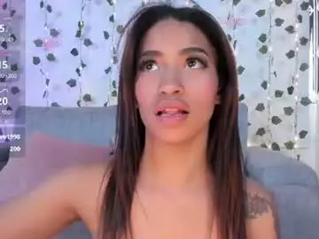 Chaturbate Free Live Porn of moonrose_1