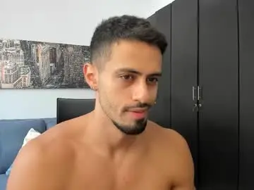 Chaturbate Free Live Porn of thiago_driussi