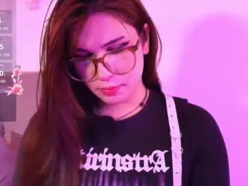 Chaturbate Watch Live Sex Cams of yuri_stars