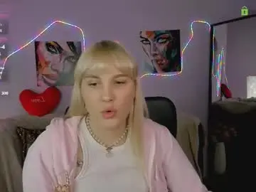 Chaturbate Sex Cam of wanda_say