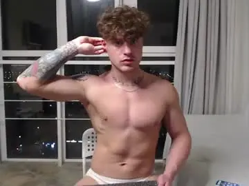 Chaturbate Live Sex Cam of ed_hooligan