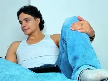 Chaturbate Live Porn of master_dominant_777