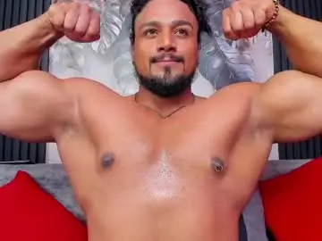 Chaturbate Free Porn Cam of mike_estevess