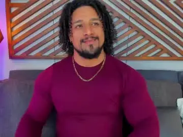 Chaturbate Adult Video Chat of mike_estevess