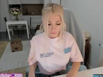 Chaturbate Live Sex of sugar_rainbow