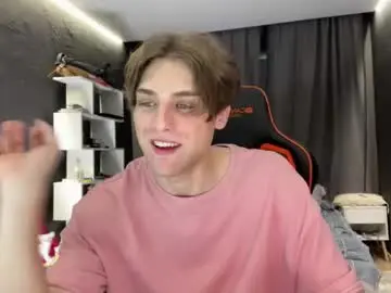 Chaturbate Live Sex Cam of devilnut1