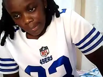 Chaturbate Private Sex Chat of ebony_vellyn20