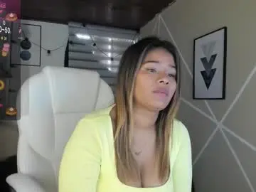 Chaturbate Live Sex Cam of enma_clark
