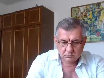 Chaturbate Watch Live Sex Cams of machomale3