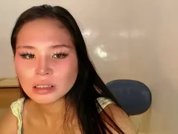 Chaturbate Live Sex Cam of mami_jups