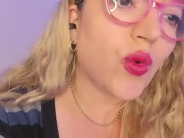 Chaturbate Sex Chat of naty__mature_