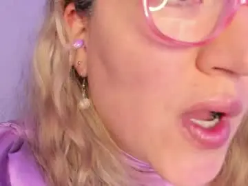 Chaturbate Nude Webcam of naty__mature_