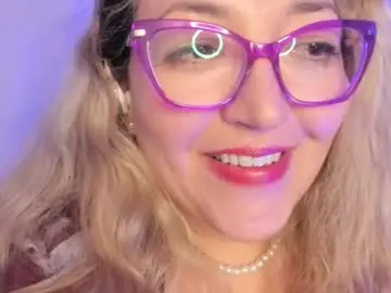 Chaturbate Sex Chat of naty__mature_