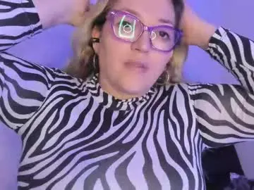 Chaturbate Live Sex Cam of naty__mature_