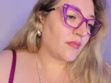 Chaturbate Watch Live Sex Cams of naty__mature_