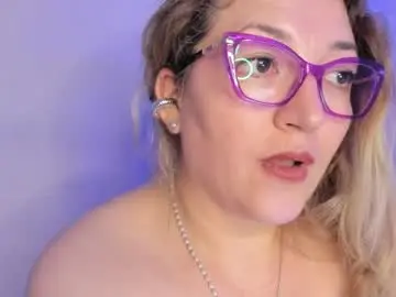 Chaturbate Watch Live Sex Cams of naty__mature_