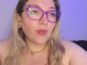 Chaturbate Adult Video Chat of naty__mature_