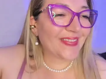 Chaturbate Nude Webcam of naty__mature_
