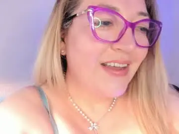 Chaturbate Live Sex Cam of naty__mature_