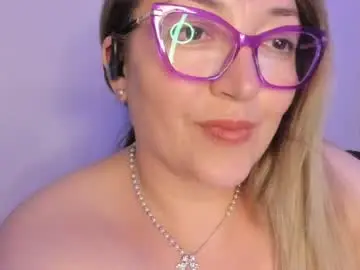 Chaturbate Adult Video Chat of naty__mature_