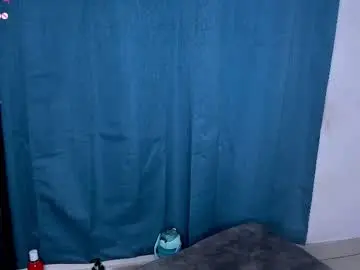 Chaturbate Free Porn Cam of your_dreams_couple