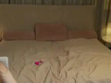 Chaturbate Free Live Porn of bright_diamonds_054