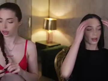 Chaturbate Live Sex Cam of bright_diamonds_054