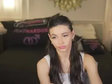 Chaturbate Adult Video Chat of bright_diamonds_054