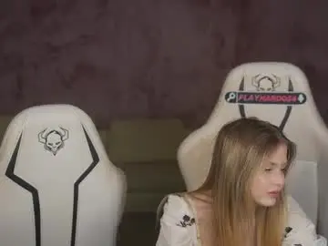 Chaturbate Sex Chat of bright_diamonds_054