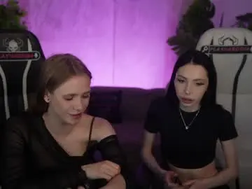 Chaturbate Live Sex Cam of bright_diamonds_054