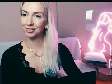 Chaturbate Free Live Porn of cute_smile_shy