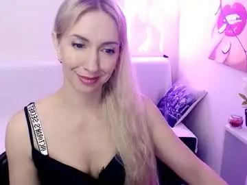 Chaturbate Free Porn Cam of cute_smile_shy