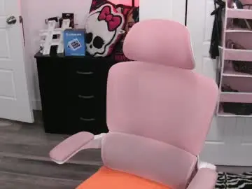 Chaturbate Free Porn Cam of gennyrock