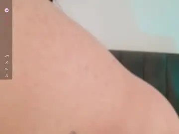 Chaturbate Live Sex Cam of harmonybabe_